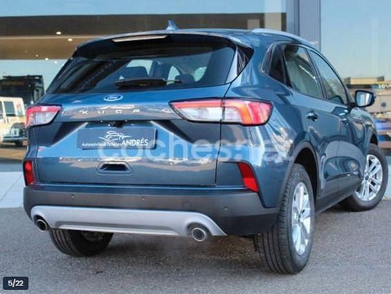 Usado Ford Kuga Titanium 150 CV (110 kW) 2022 Azul SUV
