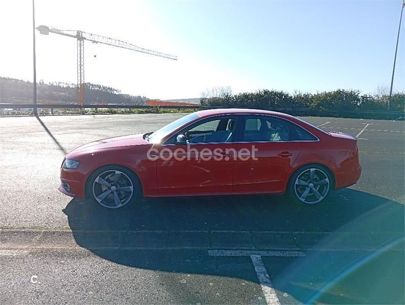 Usado Audi A4 S-Line 170 CV (125 kW) 2010 Rojo Berlina