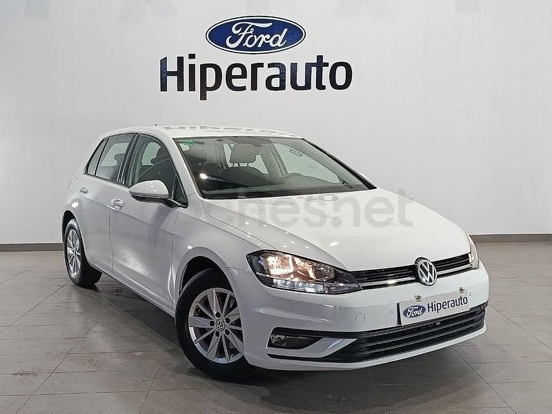 Usado VW Golf VII Advance 115 CV (84 kW) 2020 Blanco Berlina