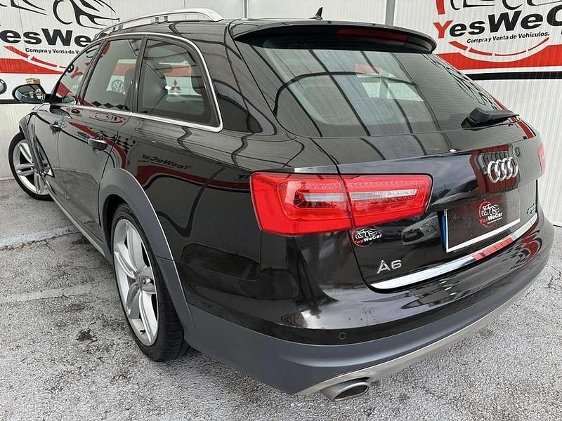Usado Audi A6 Allroad Exclusive 245 CV (180 kW) 2013 Negro Familiar