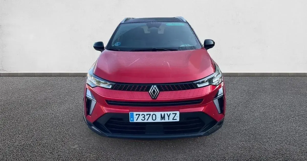 Usado Renault Captur Techno 100 CV (73 kW) 2025 SUV
