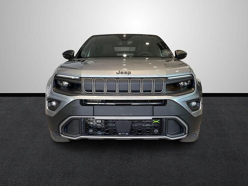 Nuevo Jeep Avenger 145 CV (106 kW) 2025 Gris SUV