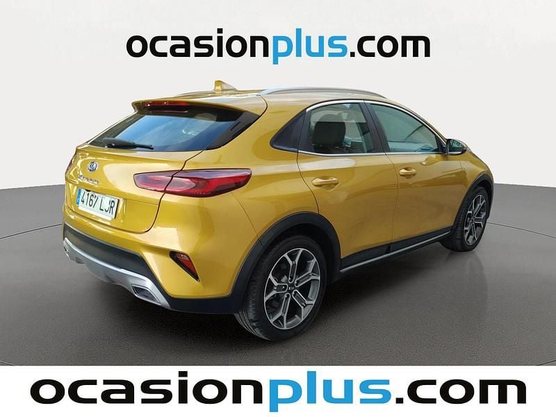 Usado Kia XCeed 140 CV (102 kW) 2020 Amarillo SUV