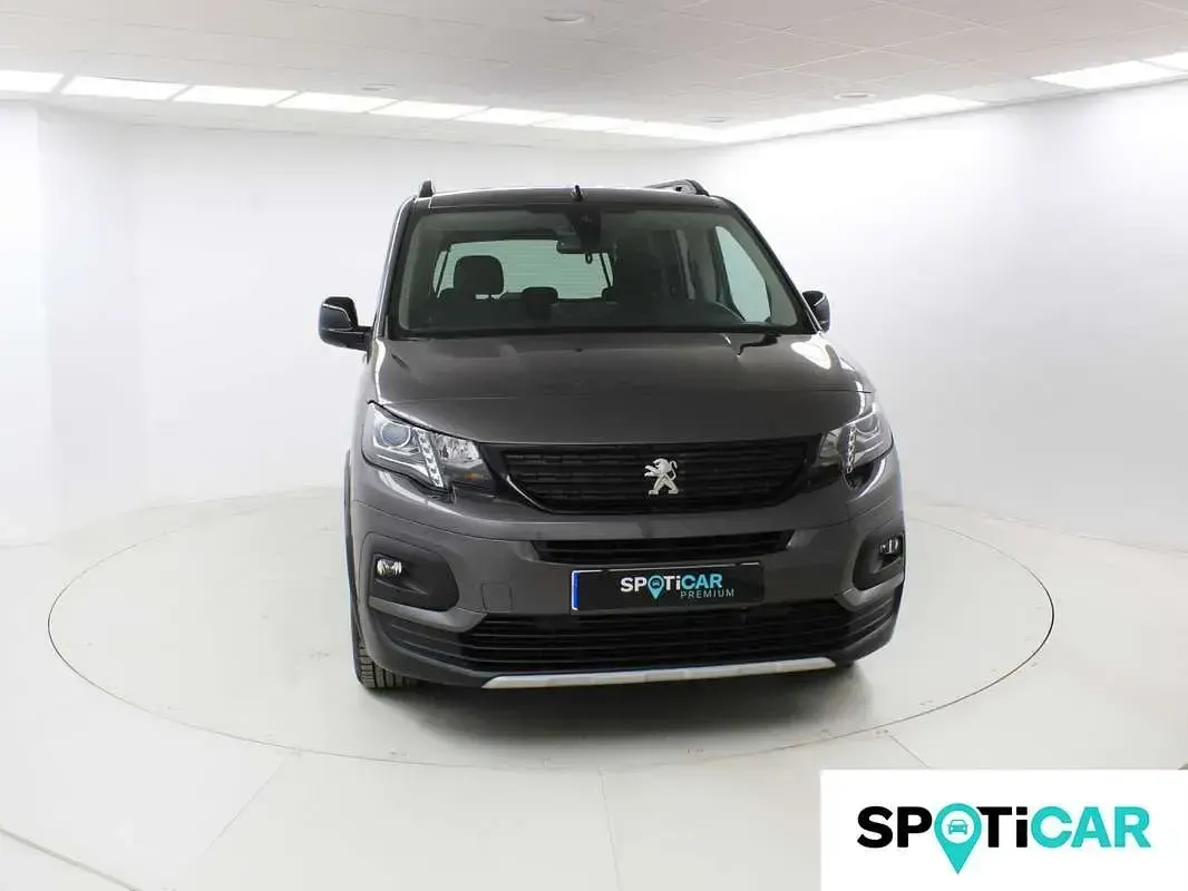 Usado Peugeot e-Rifter GTi 100 kW (136 CV) 2023 Gris Monovolumen