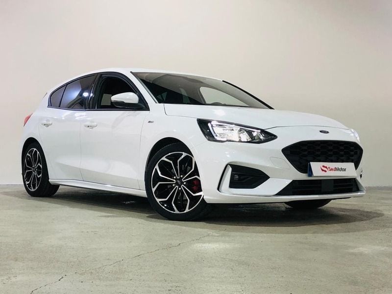 Blanco Usado 2020 Ford Focus ST-Line Berlina | 18.499 € (Precio justo) - Imagen 1/4