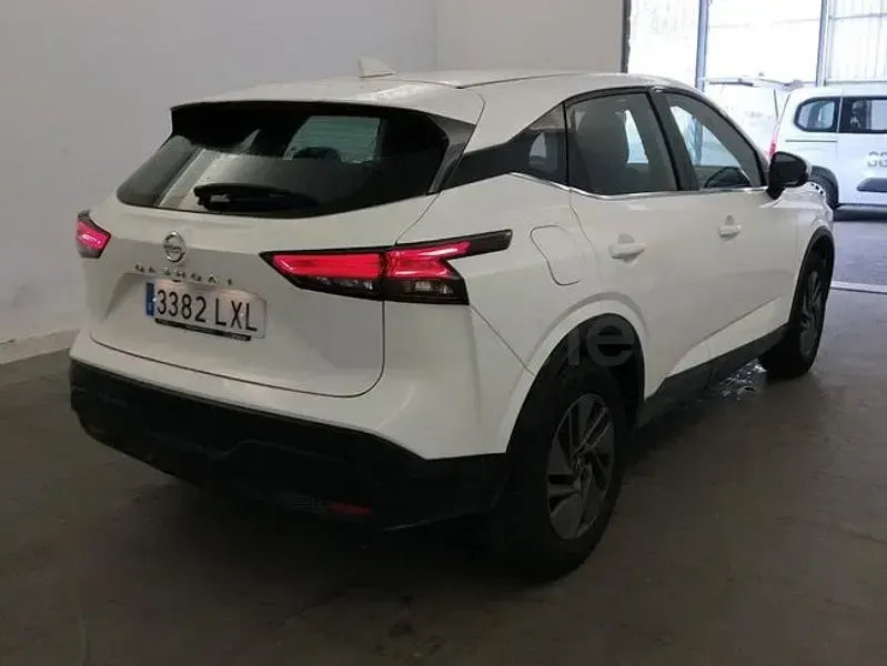Usado Nissan Qashqai Acenta 140 CV (102 kW) 2022 Blanco SUV