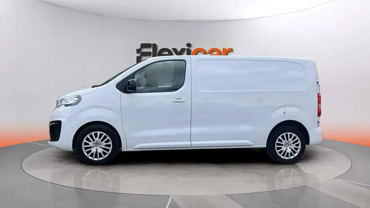 Usado Peugeot Expert 120 CV (88 kW) 2023 Blanco Van