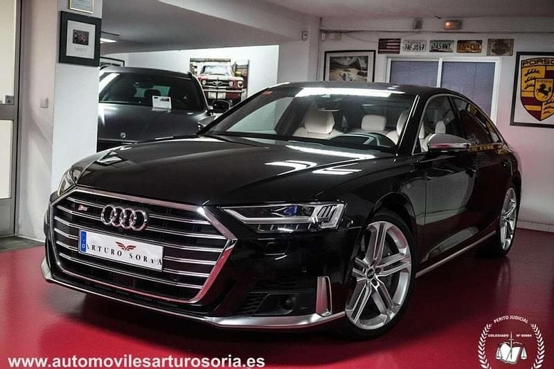 Usado Audi S8 Advanced 571 CV (419 kW) 2021 Negro Berlina