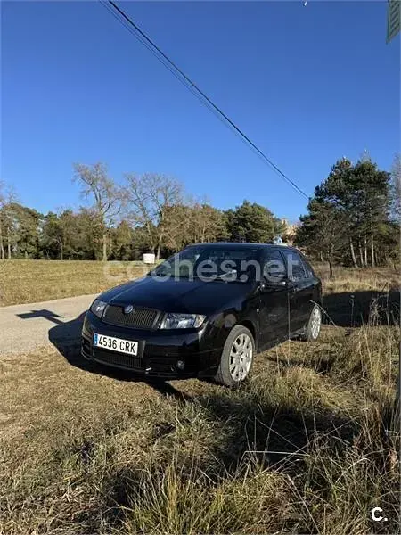 Usado Skoda Fabia RS 130 CV (95 kW) 2004 Negro Berlina