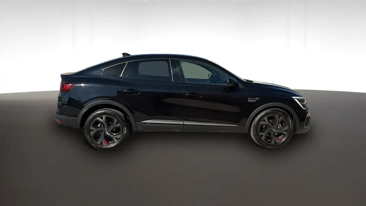 Usado Renault Arkana R.S. 145 CV (106 kW) 2022 Negro sport SUV