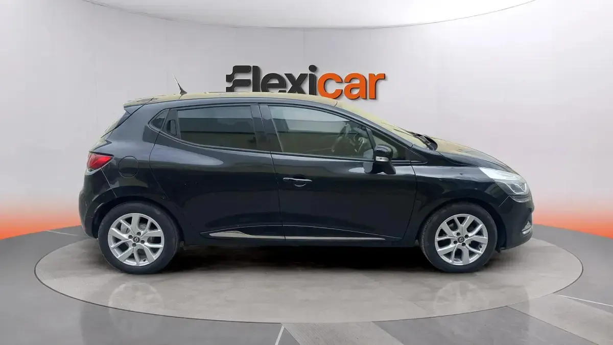 Usado Renault Clio IV Intens 90 CV (66 kW) 2019 Negro Berlina