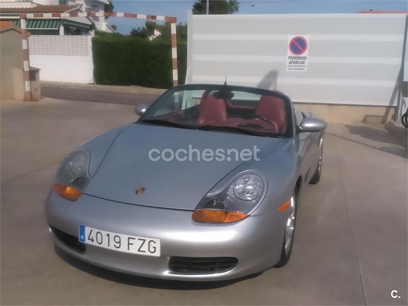 Usado Porsche Boxster 204 CV (150 kW) 1997 Gris / plata Descapotable