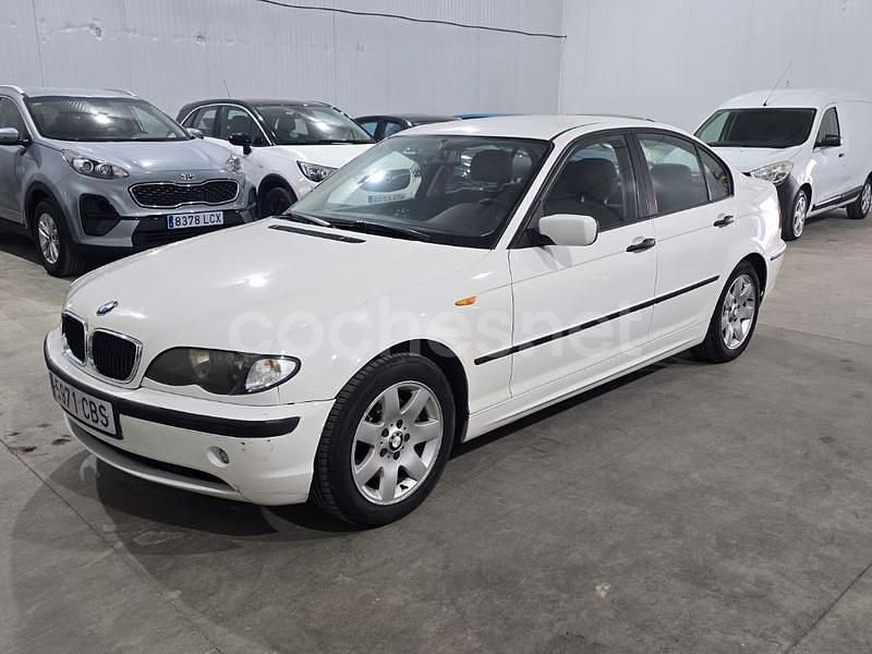 Blanco Usado 2003 BMW 320 Berlina | 1990 € (Buen precio) - Imagen 1/4