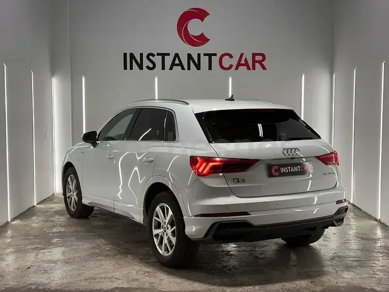 Usado Audi Q3 S-Line 245 CV (180 kW) 2022 Blanco SUV