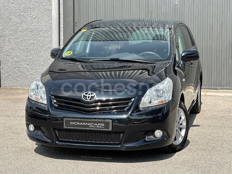 Negro Usado 2013 Toyota Verso Comfort Monovolumen | 8900 € (Buen precio) - Imagen 1/4