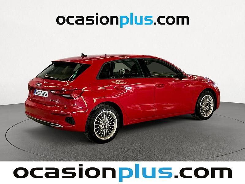 Usado Audi A3 Advanced Plus 110 CV (80 kW) 2023 Rojo Berlina