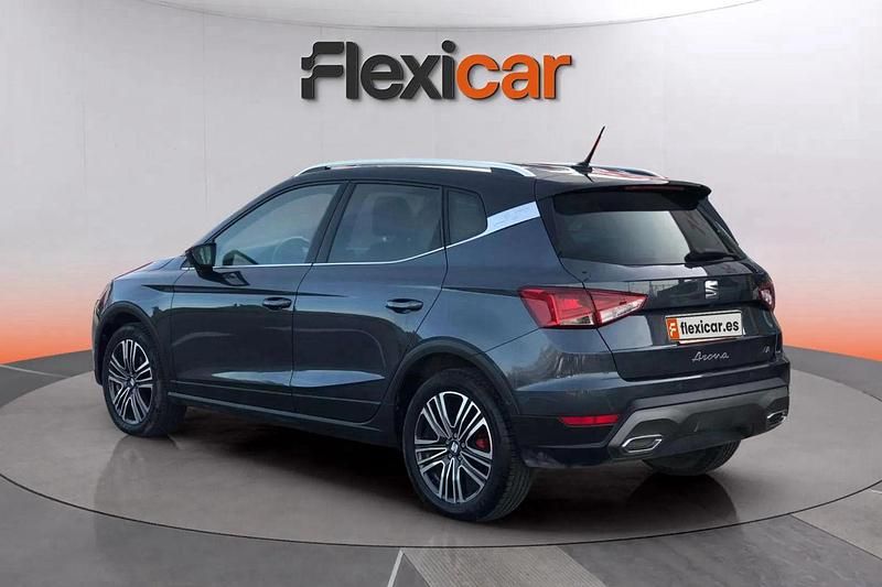 Usado Seat Arona FR 116 CV (85 kW) 2024 Gris SUV
