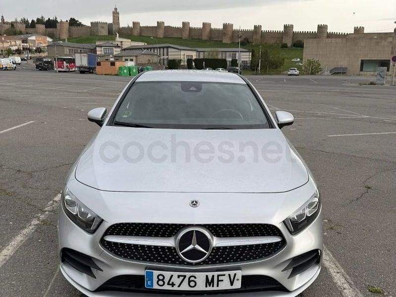 Usado Mercedes A200 150 CV (110 kW) 2023 Gris / plata Berlina