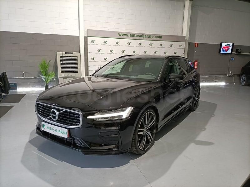 Usado Volvo V60 R-Design 190 CV (139 kW) 2019 Negro Familiar
