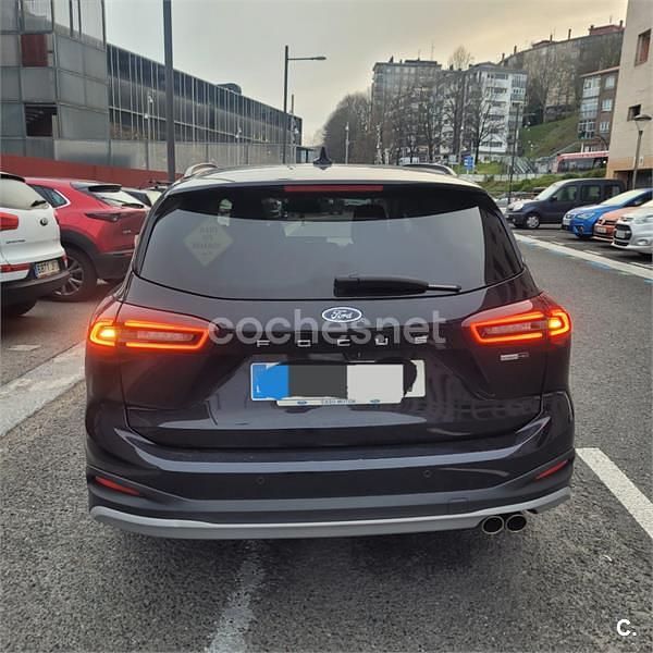 Usado Ford Focus Active 155 CV (114 kW) 2023 Negro Familiar