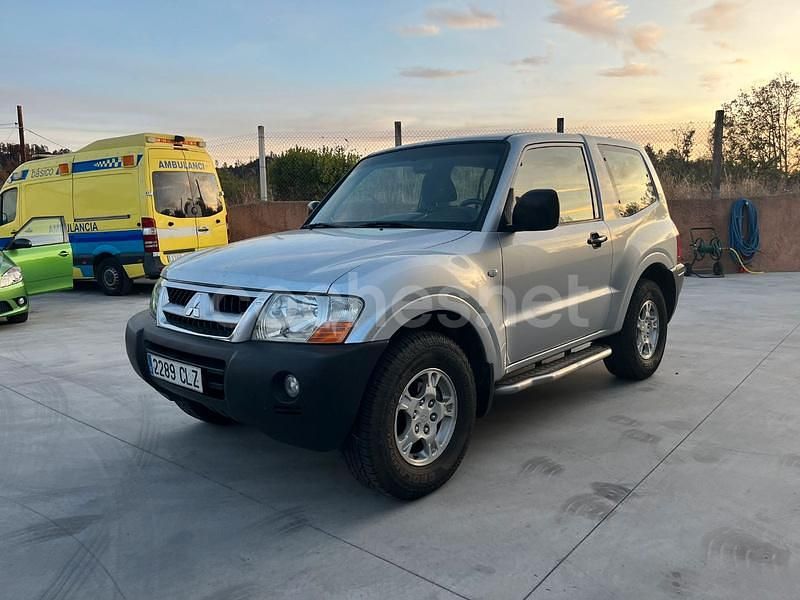 Gris / plata Usado 2003 Mitsubishi Montero SUV | 16.000 € (Un poco caro) - Imagen 1/4