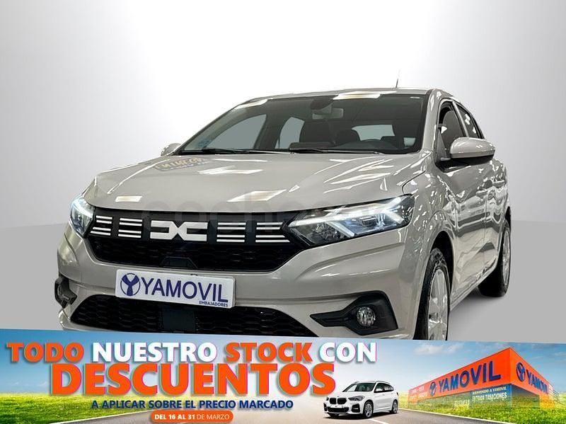 Usado Dacia Sandero Expression 91 CV (66 kW) 2023 Gris / plata Berlina