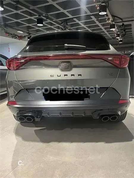 Usado Cupra Formentor VZ 310 CV (228 kW) 2023 Gris / plata SUV