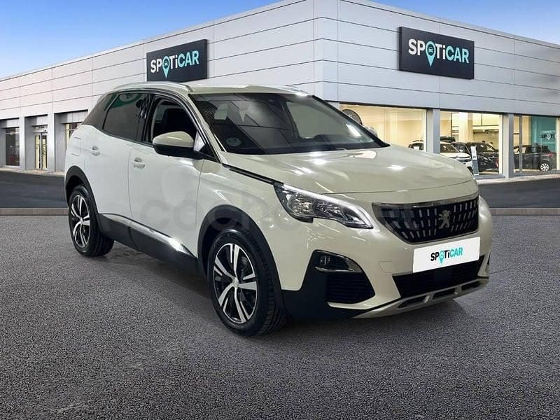 Usado Peugeot 3008 Allure 130 CV (95 kW) 2019 Blanco SUV