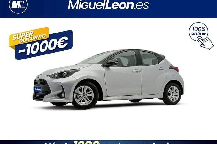 Usado 2023 Toyota Yaris Hybrid Active | 16.985 € (Super precio) - Imagen 1/3
