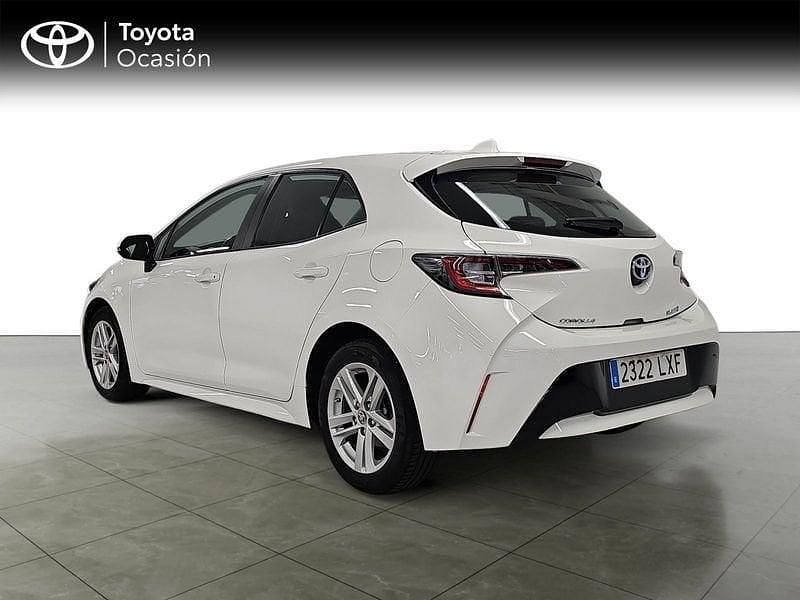 Usado Toyota Corolla Active 122 CV (89 kW) 2021 Blanco