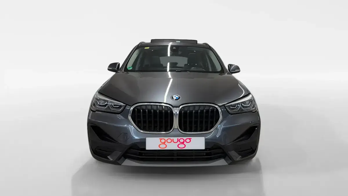 Usado BMW X1 136 CV (100 kW) 2021 Gris / plata SUV