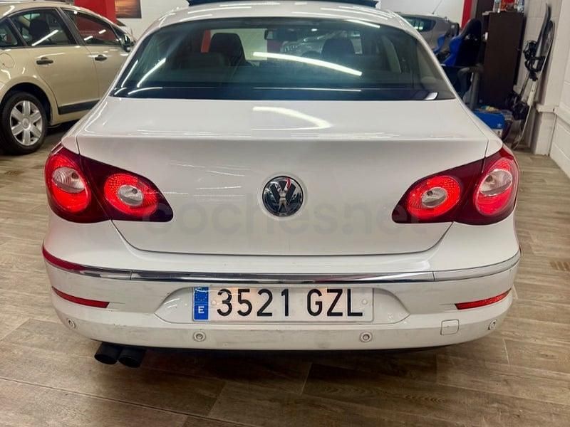 Usado VW Passat 160 CV (117 kW) 2009 Blanco Berlina
