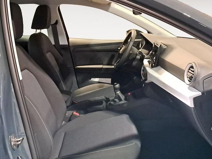 Usado Seat Ibiza Style 80 CV (58 kW) 2025 Azul Utilitario