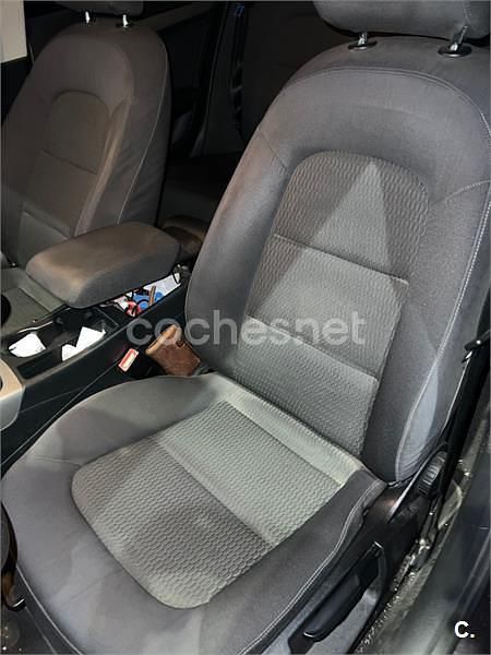 Usado Audi A5 Sportback 170 CV (125 kW) 2010 Violeta / lila Utilitario