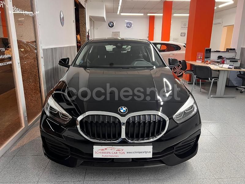 Usado BMW 118 136 CV (100 kW) 2022 Negro Utilitario