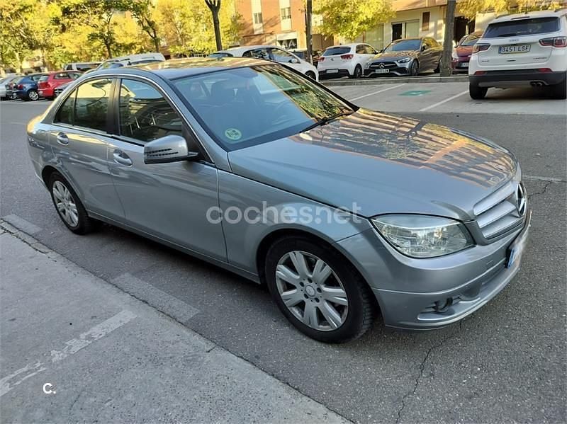 Gris / plata Usado 2010 Mercedes C220 Berlina | 10.000 € (Precio justo) - Imagen 1/4