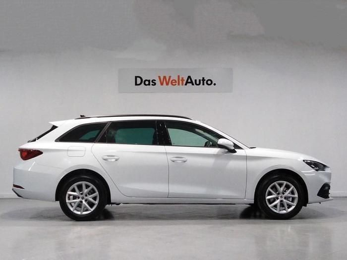 Usado Seat Leon Style 116 CV (85 kW) 2025 Blanco