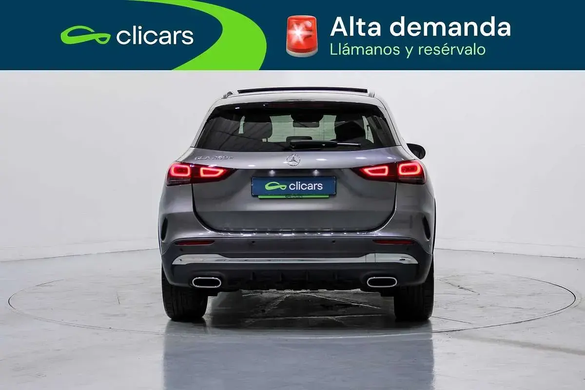 Usado Mercedes GLA250 218 CV (160 kW) 2021 Gris SUV