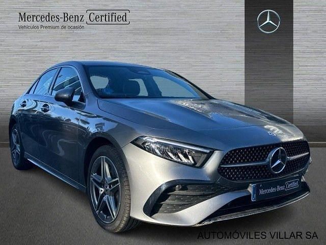 Usado Mercedes A250 218 CV (160 kW) 2024 Gris montaña