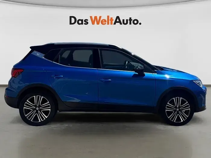 Usado Seat Arona FR 115 CV (84 kW) 2025 Azul SUV