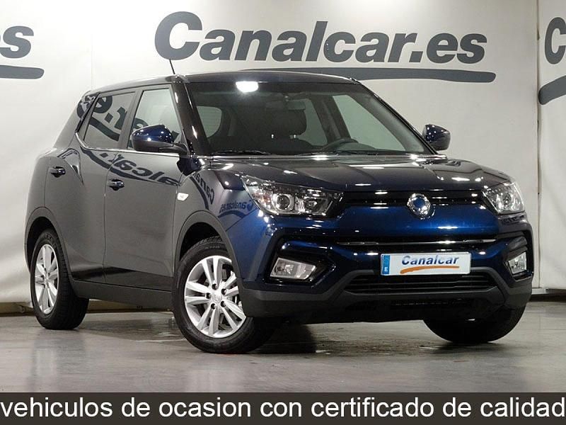 Usado SsangYong Tivoli 128 CV (94 kW) 2018 Azul SUV