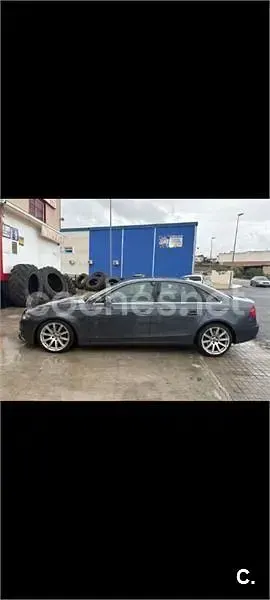 Usado Audi A4 143 CV (105 kW) 2010 Negro Berlina