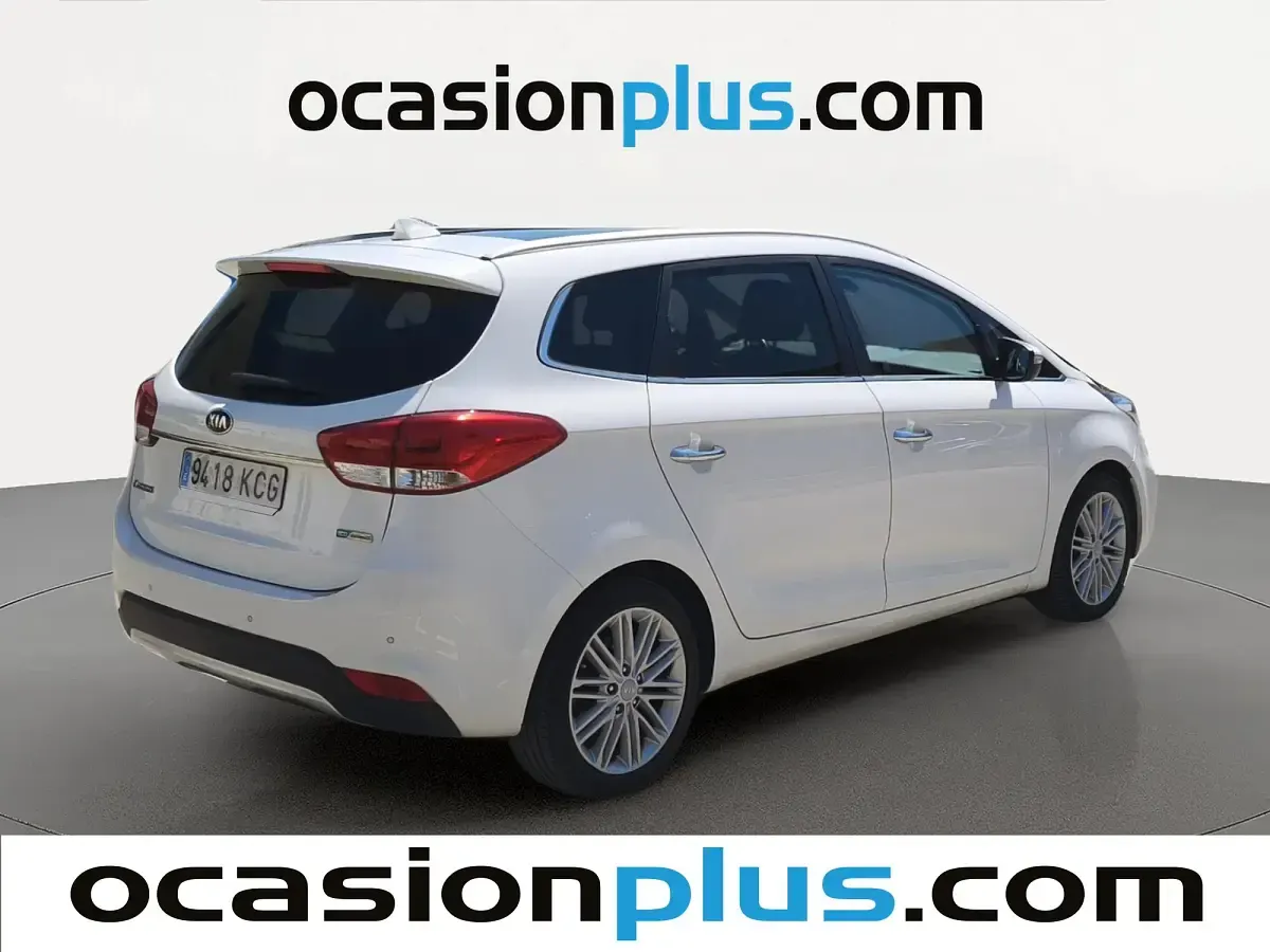 Usado Kia Carens 115 CV (84 kW) 2017 Blanco Monovolumen