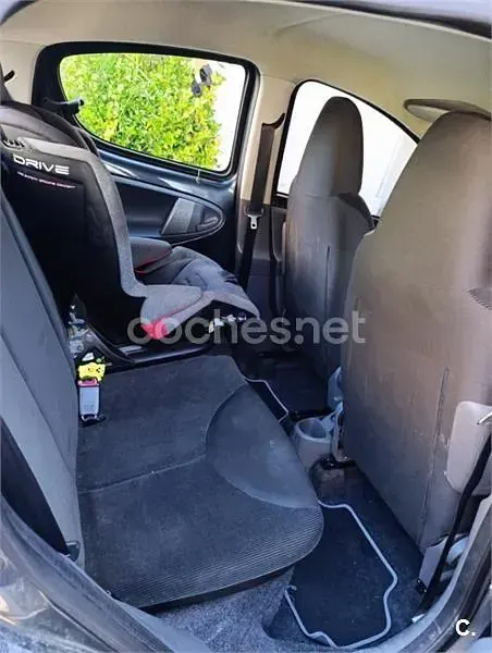 Usado Citroën C1 68 CV (50 kW) 2006 Negro Utilitario