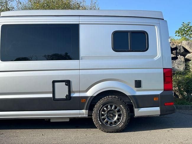 Usado VW Crafter 140 CV (102 kW) 2022 Gris Van