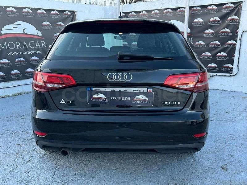 Usado Audi A3 116 CV (85 kW) 2019 Negro Berlina