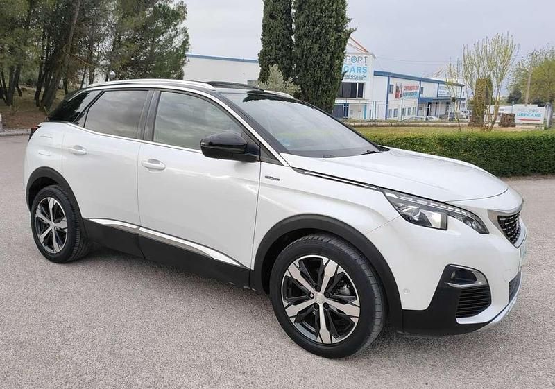 Usado Peugeot 3008 GT-line 120 CV (88 kW) 2017 Blanco SUV