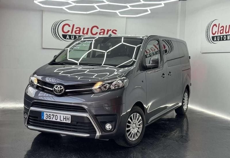 Usado Toyota Proace 120 CV (88 kW) 2020 Gris Monovolumen