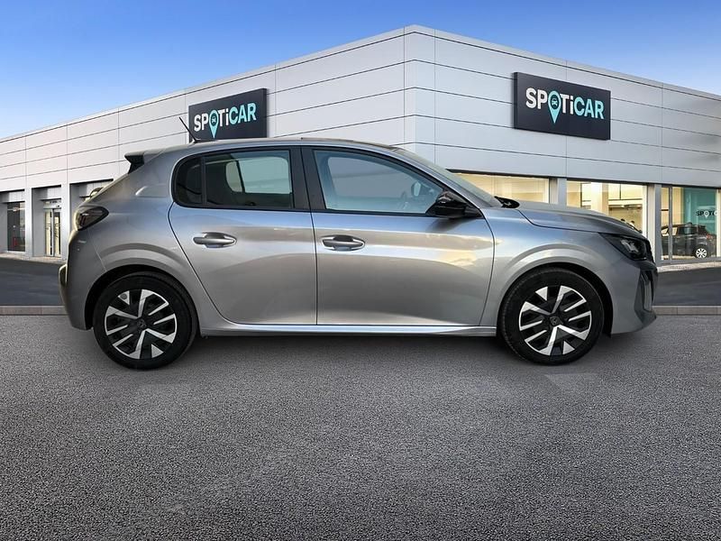 Usado Peugeot 208 Active 75 CV (55 kW) 2023 Gris Utilitario