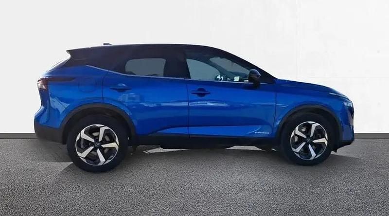 Usado Nissan Qashqai N-Connecta 190 CV (139 kW) 2023 Magnetic blue con techo midnig SUV